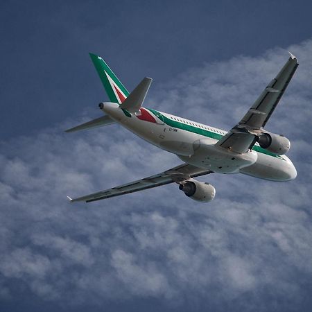 Rome Airport Inn Fiumicino Bagian luar foto