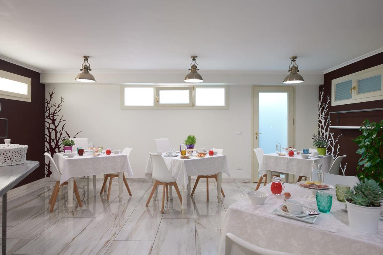 Rome Airport Inn Fiumicino Bagian luar foto